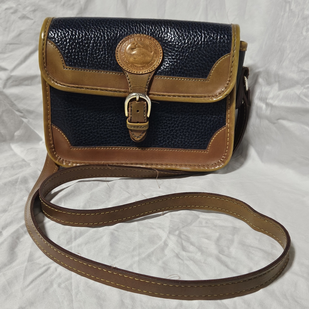 Vintage Dooney & Bourke Navy and Brown Crossbody Bag with Classic Appeal